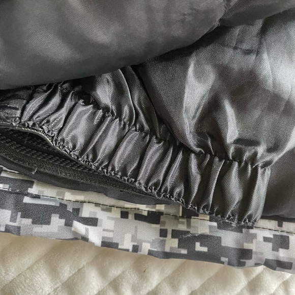 FALLS CREEK KIDS BLK/WHITE/GREY CAMO SNOW BIBS SIZE 24 MONTHS - Picture 4 of 9